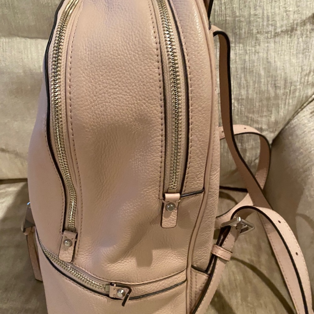 Michael Kors backpack - Picture 9 of 16